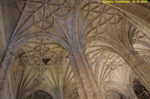 28 LA CATHEDRALE ET LE FORTERESSE DE L INCARNATION (65)